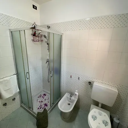 アパート Casa Lilly ブッソレンゴ